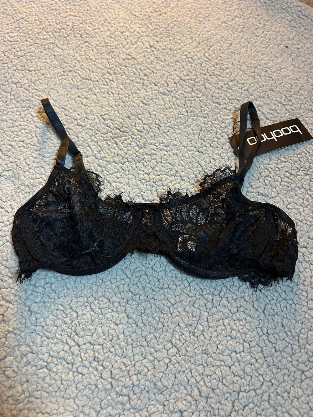 NWT boohoo Black Sheer Lace Underwire Bra